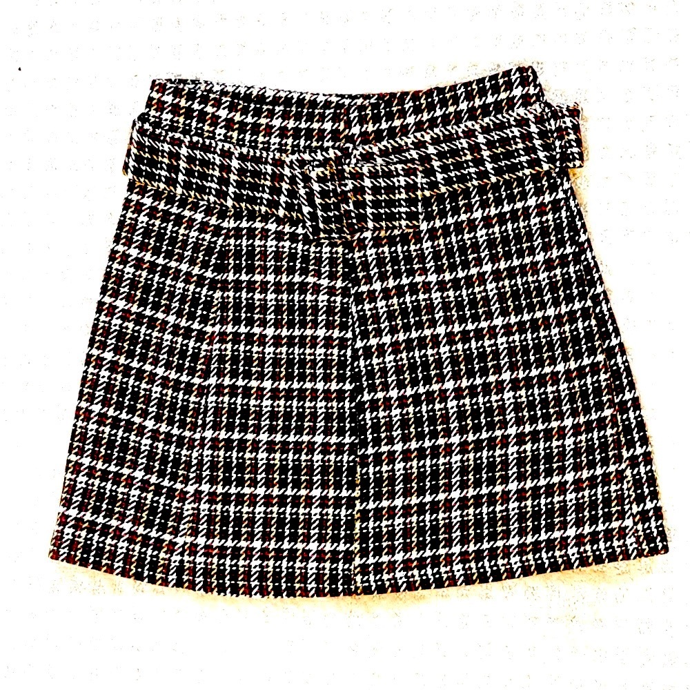 Houndstooth A-Line Mini Skirt
